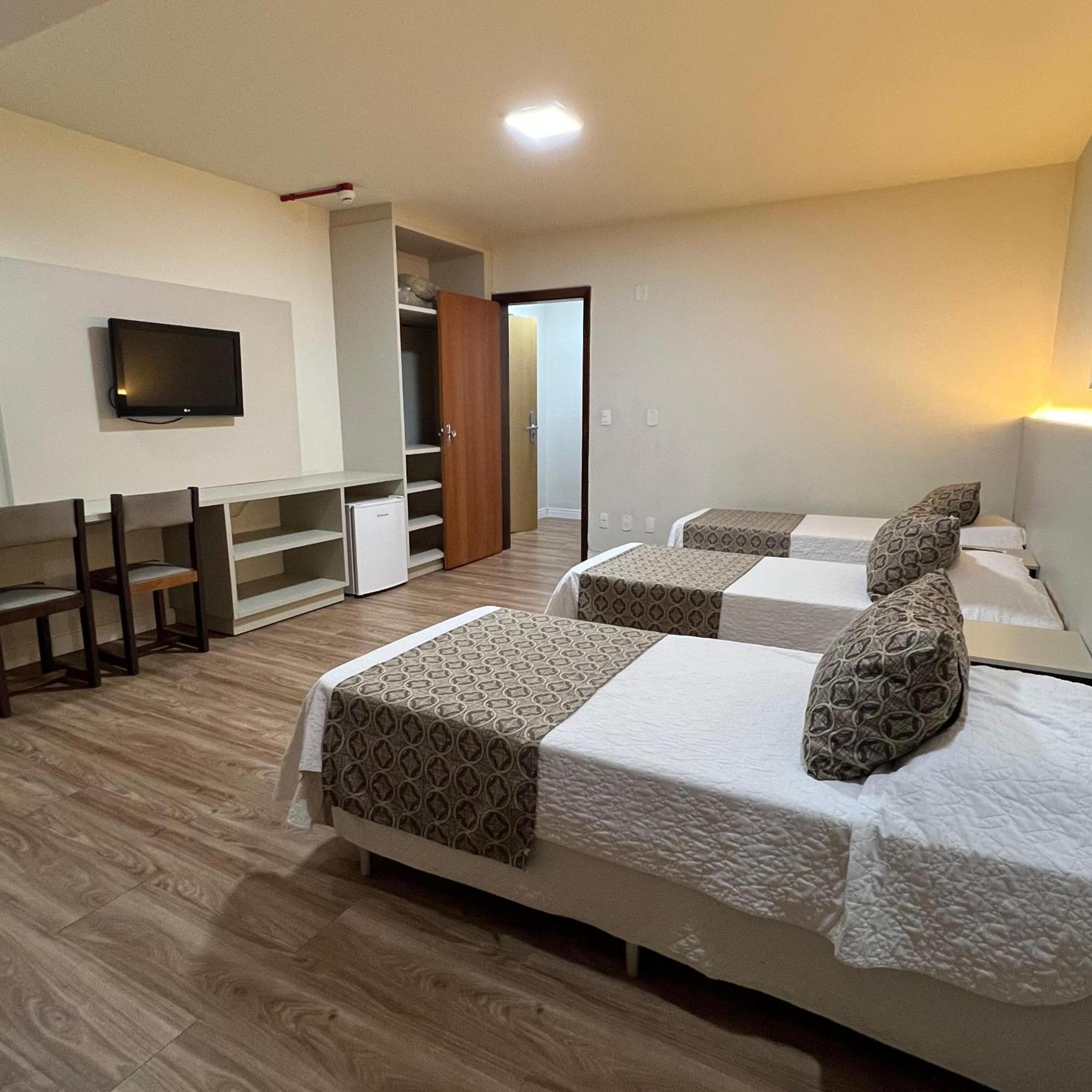 Hotel Geranium Balneário Camboriú Esterno foto